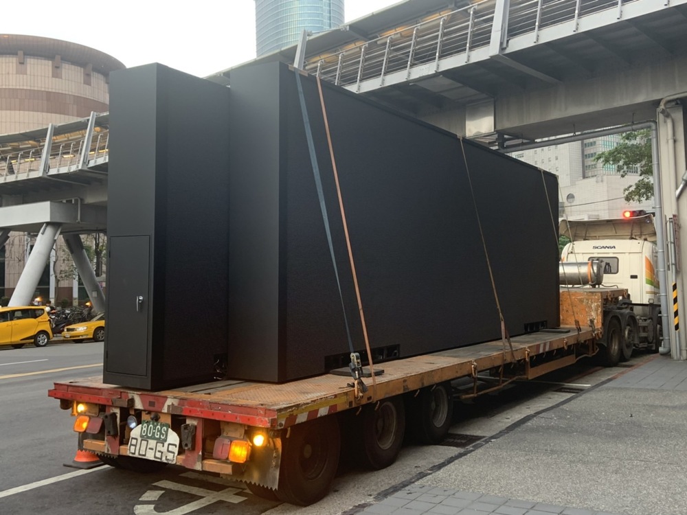 板橋公車轉運站施工照